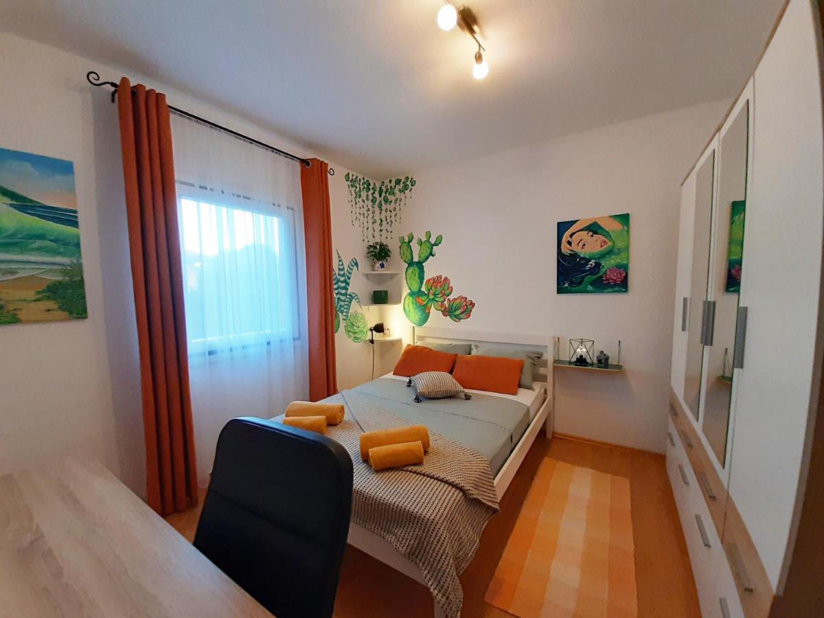 Holiday Home Mirela Šišan Eksteriør billede